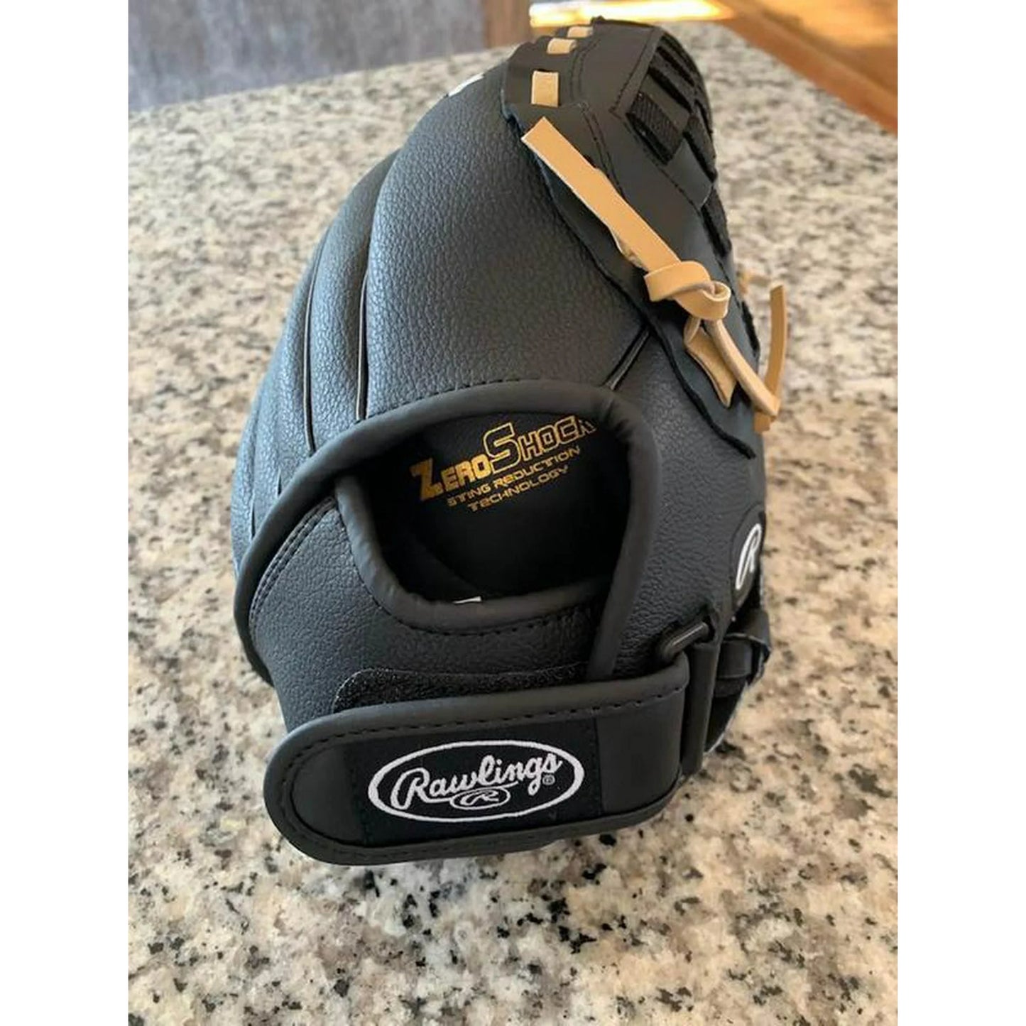 Rawlings 13 RSB Series Slowpitch Softball Glove, Right Hand Throw